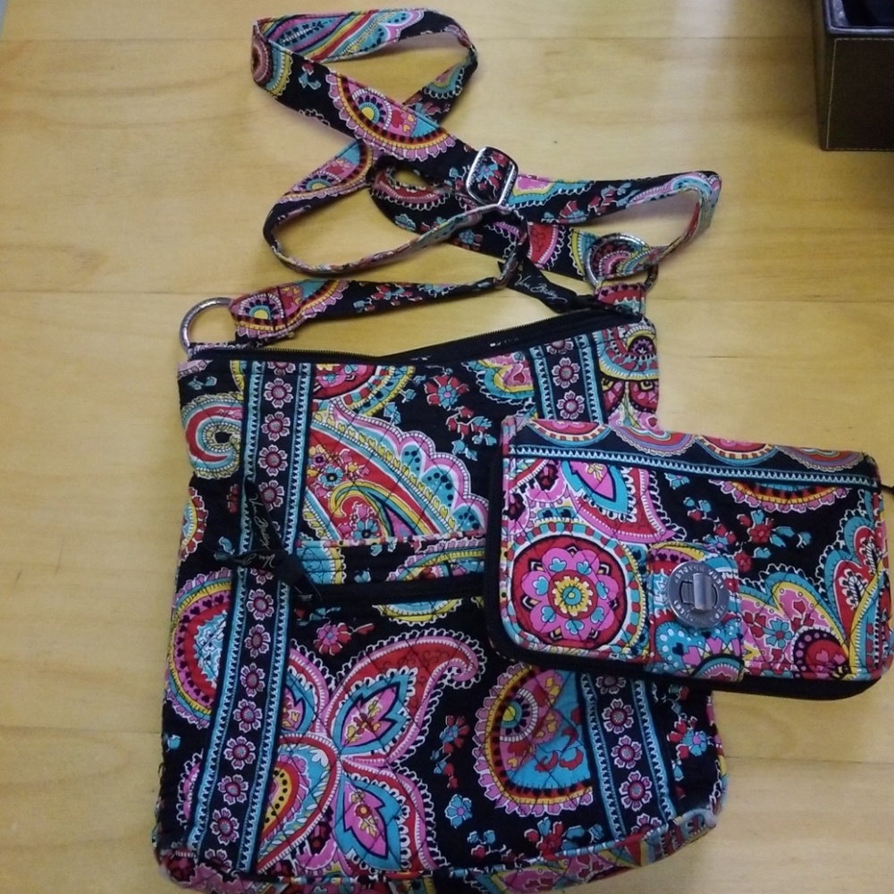 Vera Bradley Hipster & Wallet in Parisian Paisley